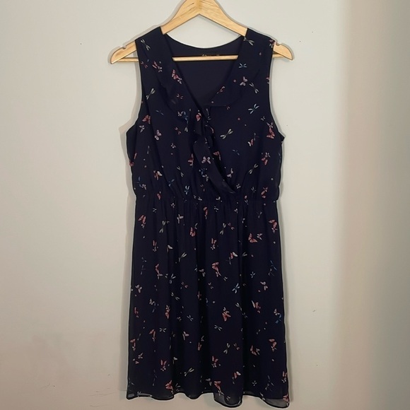 Women’s sleeveless floral ruffle drawstring flowing dress - Picture 4 of 10